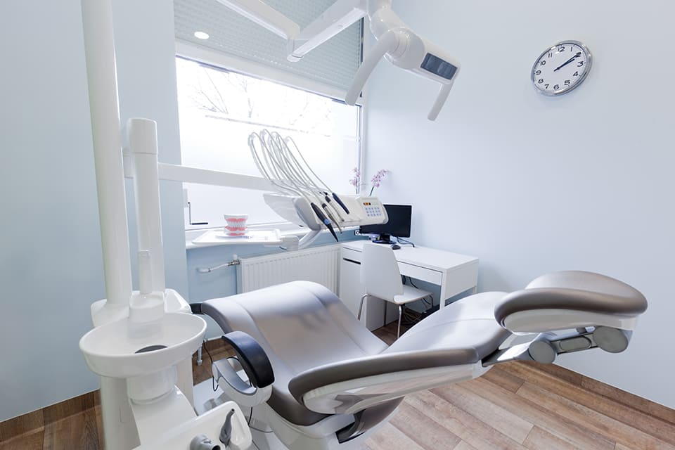 dentist_96 dentist_96